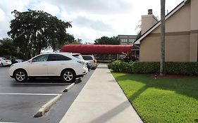 Doral Inn & Suites Miami Airport West